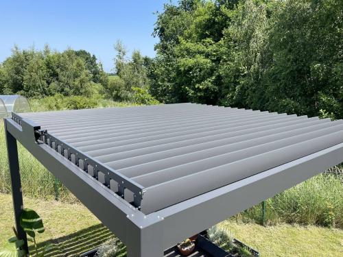 hliníková pergola LANITPLAST BIOCLIMATIC 33 PREMIUM PLUS