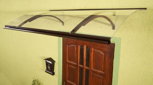 aluminiowy daszek nad drzwi LANITPLAST OLOR 160/87 brązowy
